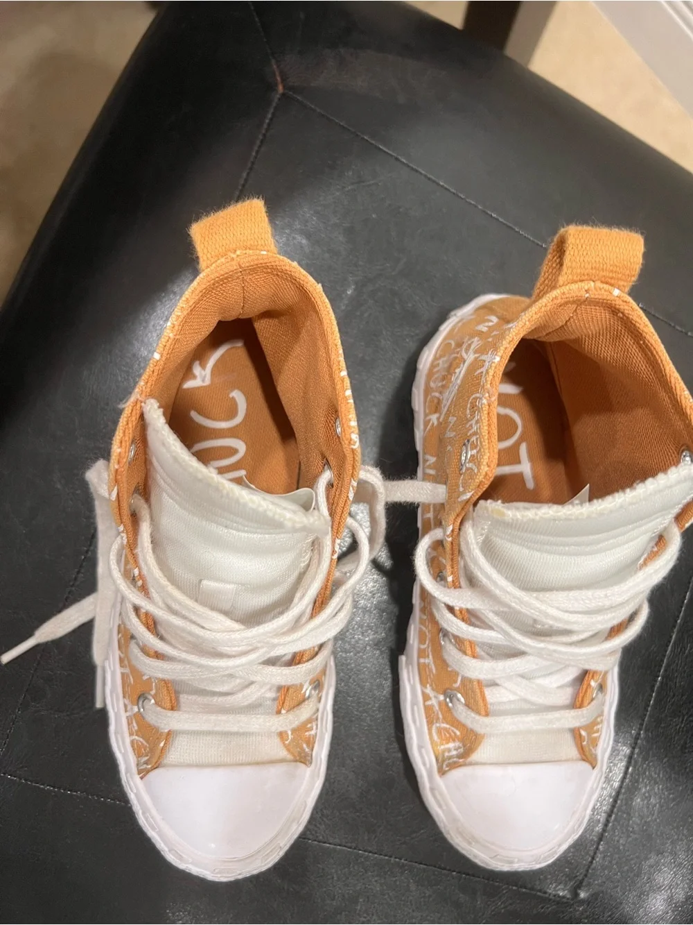 Converse Kids High-Top Chuck Taylor